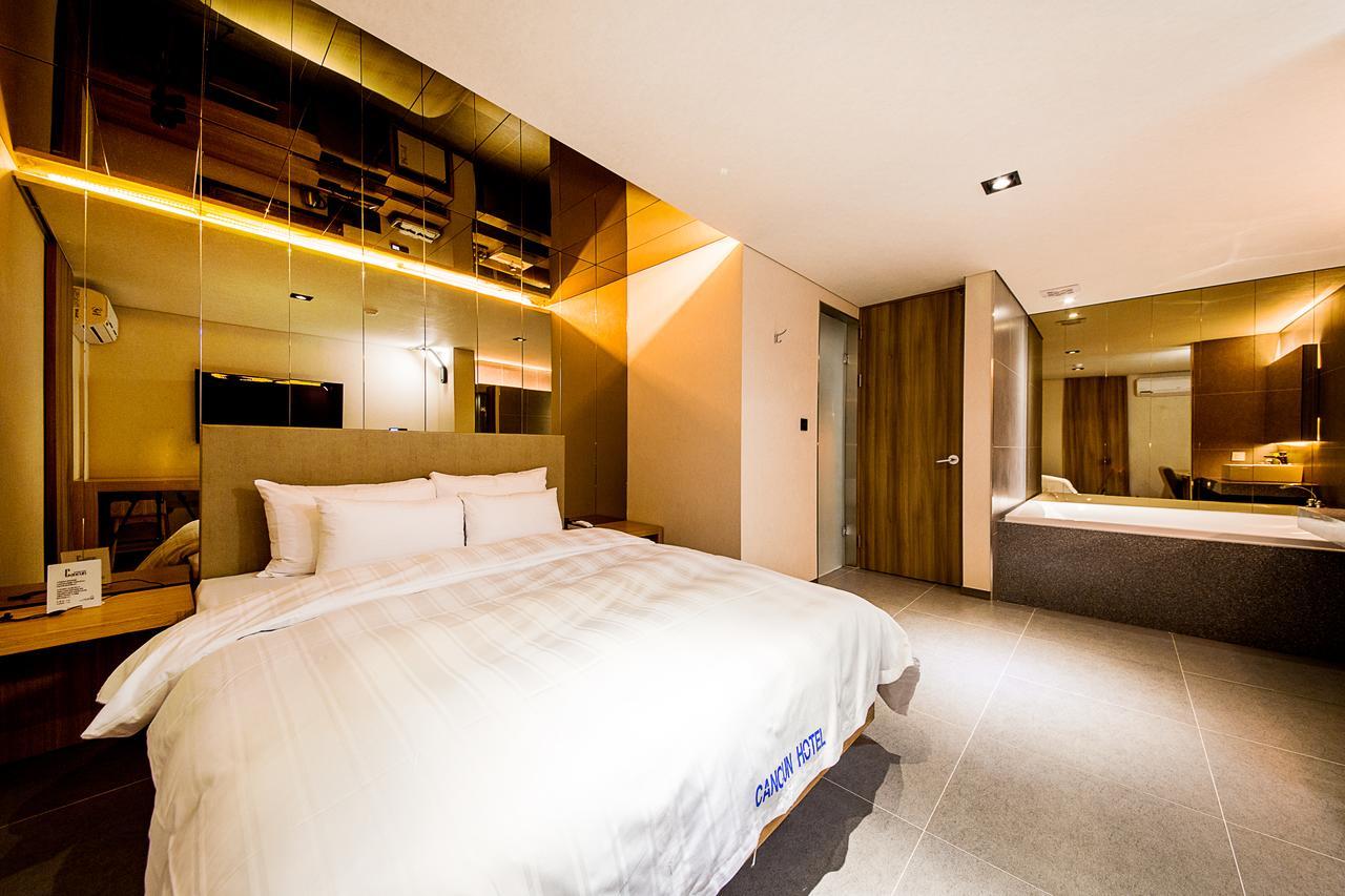 Seocho Cancun Hotel Seoul Exterior photo
