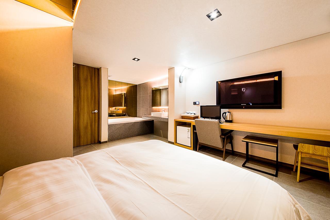 Seocho Cancun Hotel Seoul Exterior photo