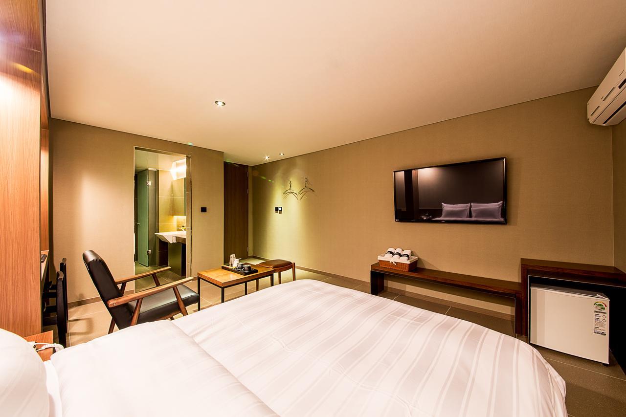 Seocho Cancun Hotel Seoul Exterior photo