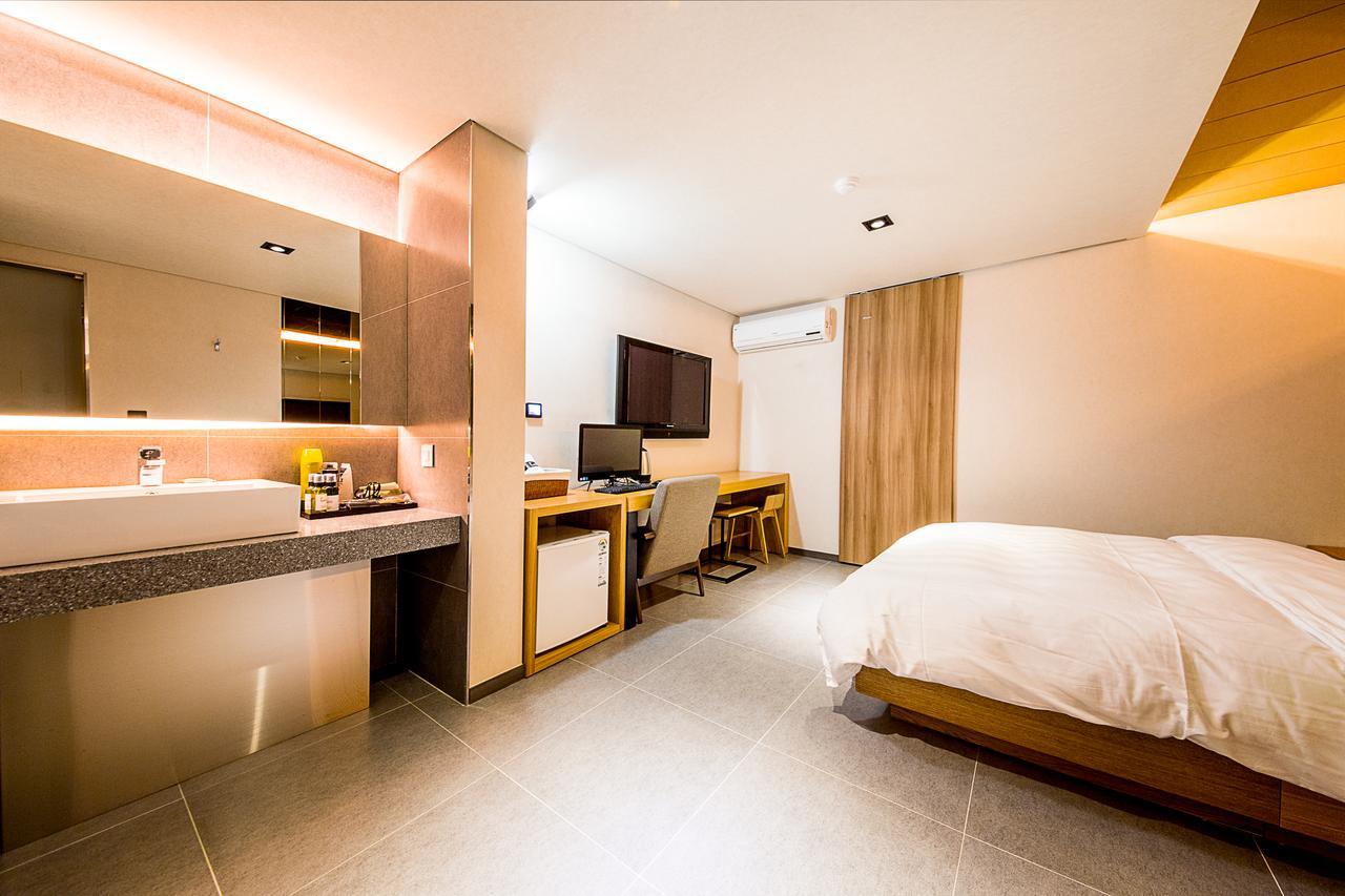 Seocho Cancun Hotel Seoul Room photo