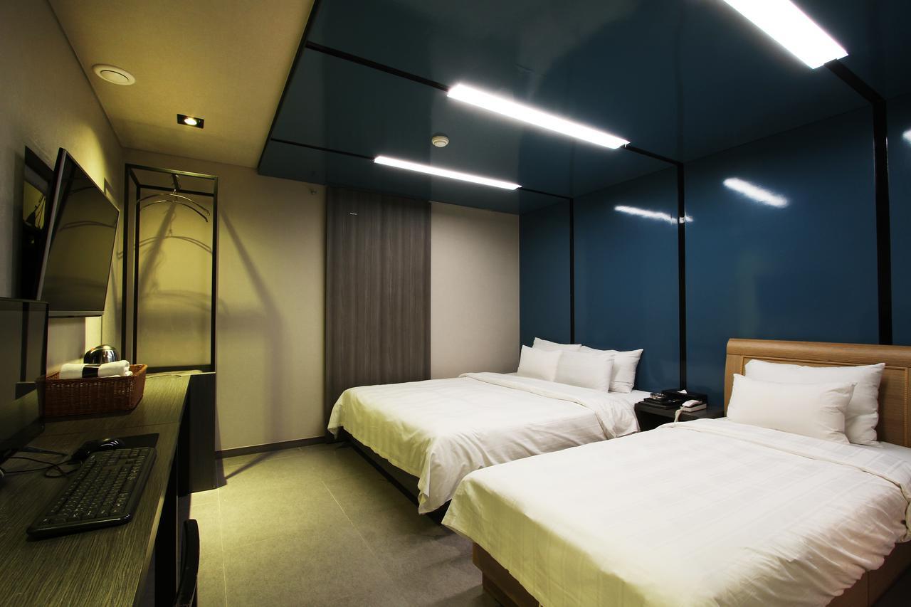 Seocho Cancun Hotel Seoul Exterior photo